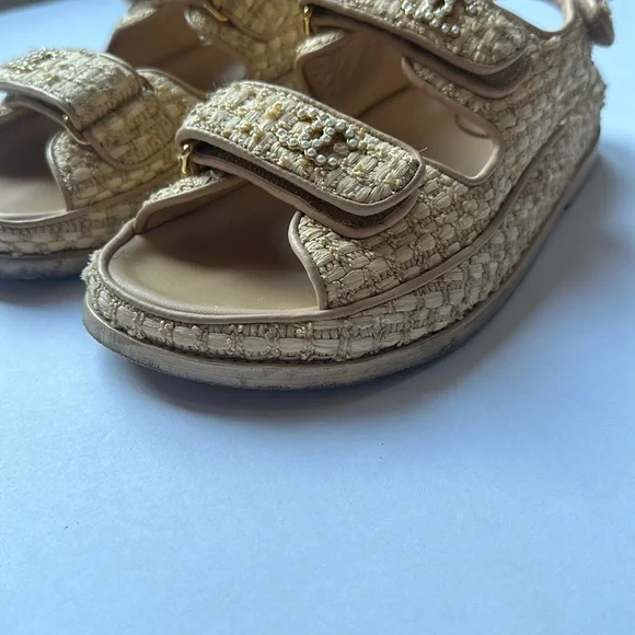 CHANEL Braided Fabric Velcro Dad Original box